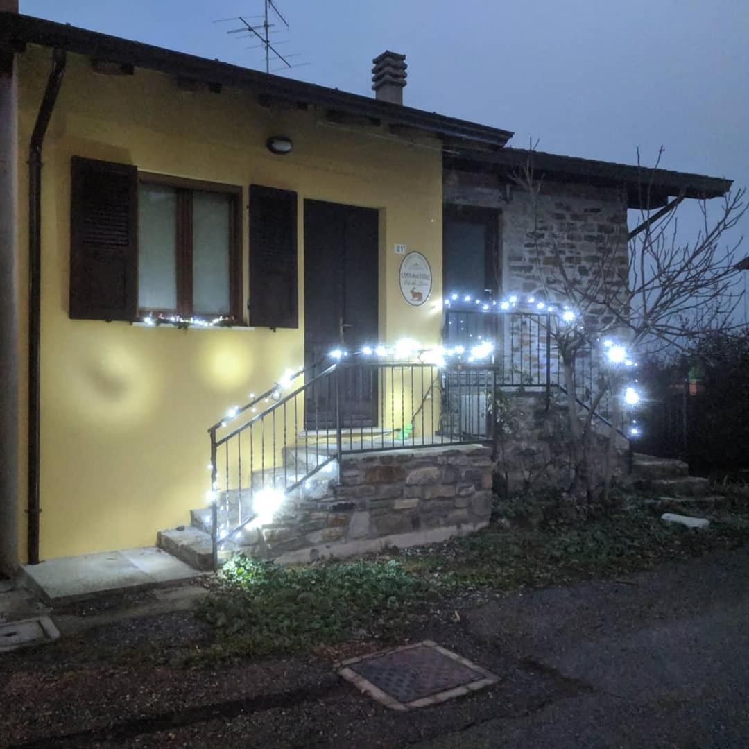 Albergo Diffuso Casa Delle Favole Ferriere エクステリア 写真